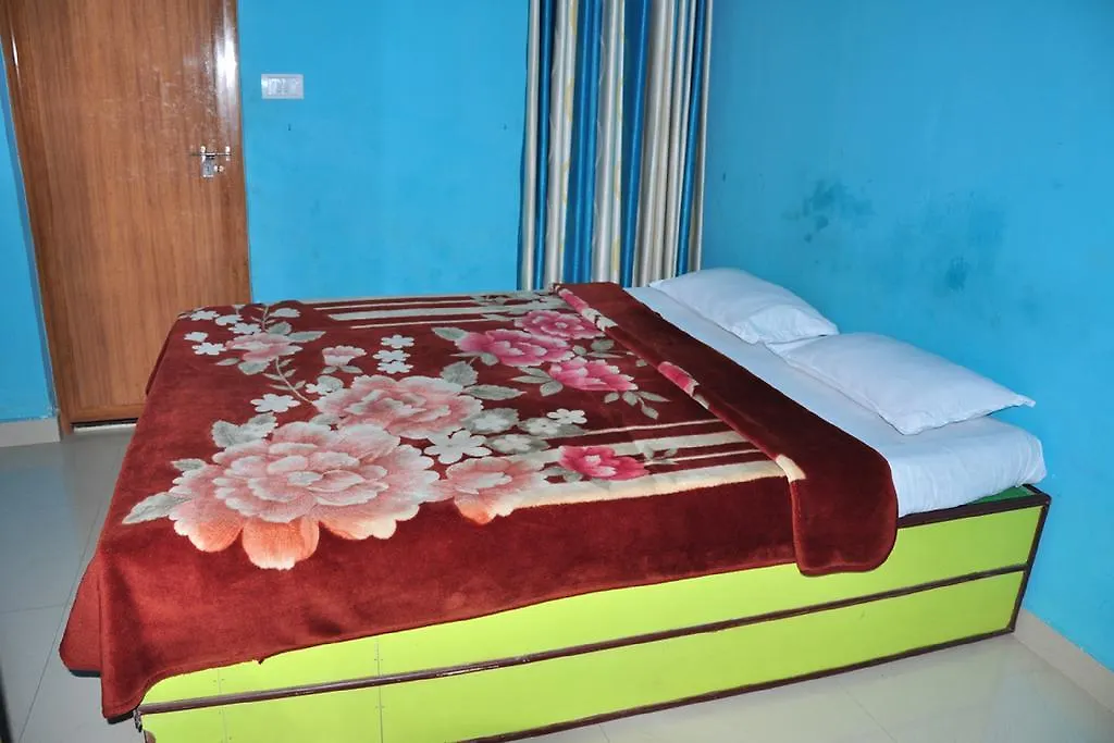Familycare Homestay Munnar